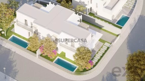 Moradia T3 em Santa Maria, São Pedro e Sobral da Lagoa, Óbidos