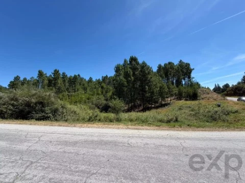 Grundstück auf Noura e Palheiros, Murça