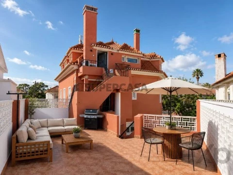 Apartamento T4 em Costa da Caparica, Almada