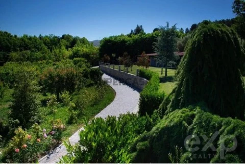 Moradia T3 em Lamego (Almacave e Sé), Lamego