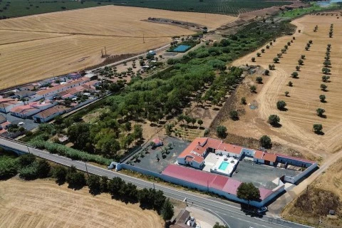 Moradia T7 em Santa Vitória e Mombeja, Beja