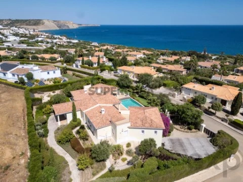 Villa T4 em Luz, Lagos com De luxo, Piscina