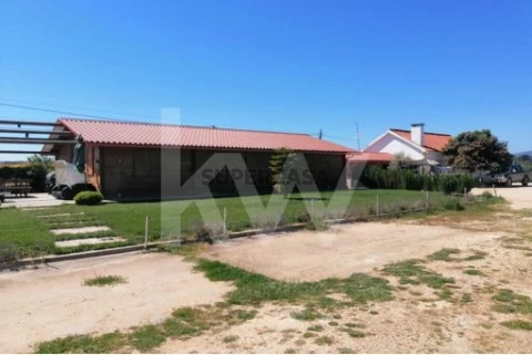 Quinta T8 em Brogueira, Parceiros de Igreja e Alcorochel, Torres Novas
