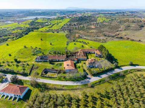 Moradia T5 em Moçarria, Santarém
