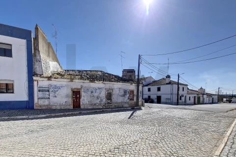 Casa 5 habitaciones en Assumar, Monforte