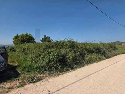 Terreno em Olhalvo, Alenquer