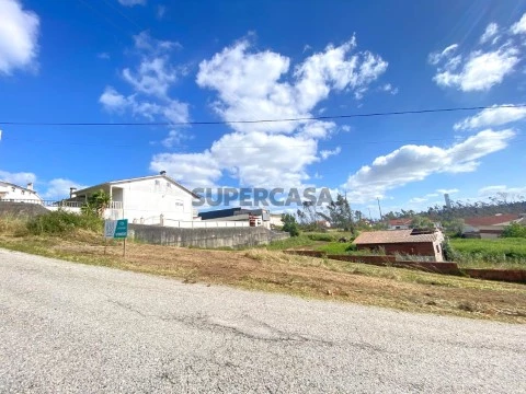 Terreno na Rua da Fonte, Bidoeira de Cima, Leiria