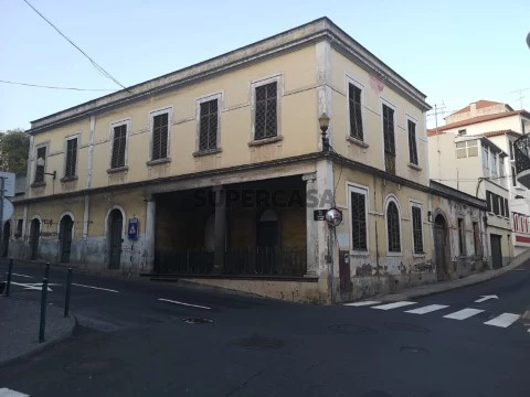Terreno no centro Funchal