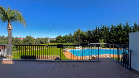 Rua de S. Sebastião, Cond. Encosta da Guia - Albufeira (55)