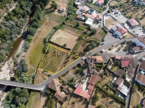 Terreno Urbano em Serpins, Lousã