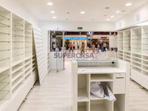 Escritório em Oeiras - INVESTE Real Estate Cascais