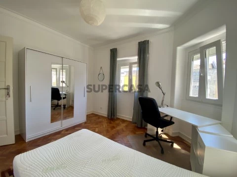 QUARTO em Moscavide - Despesas Incluídas - METRO - Comboio