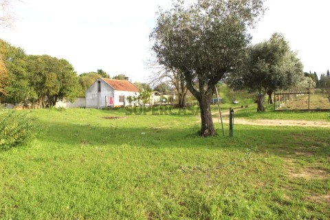Quintinha T2 em Azeitão (São Lourenço e São Simão), Setúbal