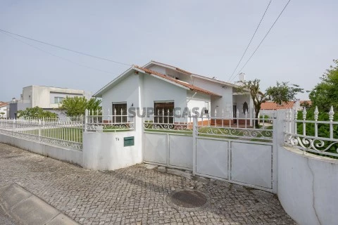 Moradia T4 - Trutas - Portão