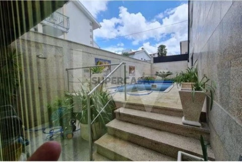 Moradia T4 em Lage, Vila Verde