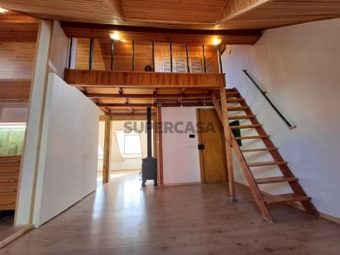 Apartamento T1 na Rua Francisco de Assis Rodrigues, Campolide, Lisboa