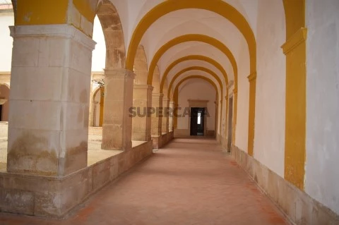 Quinta em Santa Clara e Castelo Viegas, Coimbra