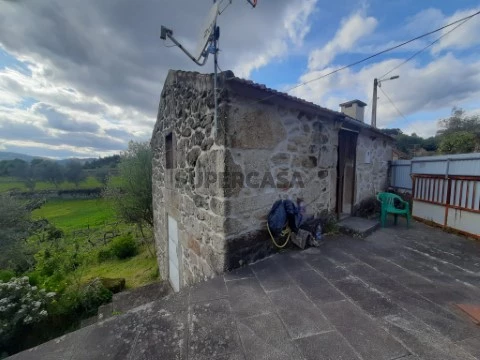 Quintinha T7 Duplex em Estrada de Rio Côvo, Ceivães e Badim, Monção