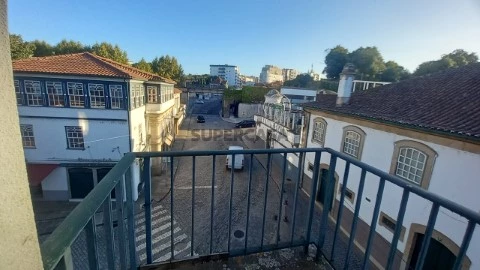 Apartamento T2 na Rua do Conselheiro João da Cunha, Monção e Troviscoso, Monção
