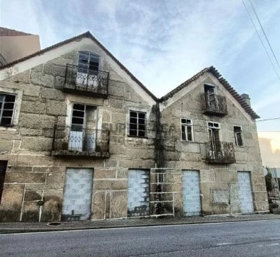 frente duas casas