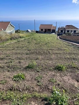 Terreno Urbano em Estrada dos Salões, Canhas, Ponta do Sol
