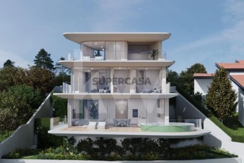 Terreno em Carcavelos e Parede, Cascais