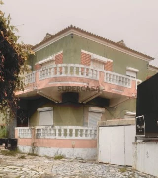 Edificio en Alcabideche, Cascais