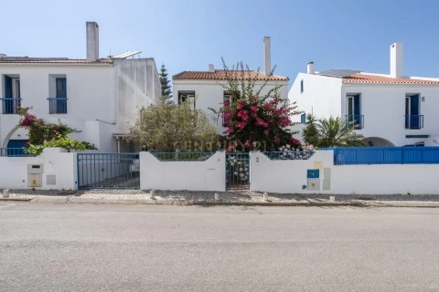 Moradia T4 em Quinta do Anjo, Palmela