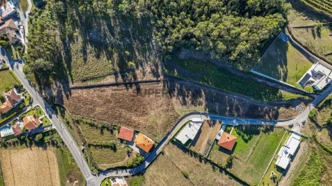 Terreno em Cervães, Vila Verde