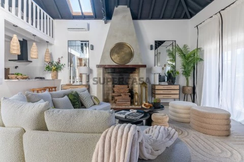 Moradia T5 Duplex na Azambuja, Azambuja
