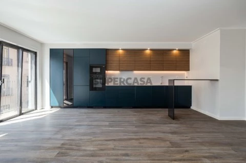 Apartamento T3 em Alcântara, Lisboa