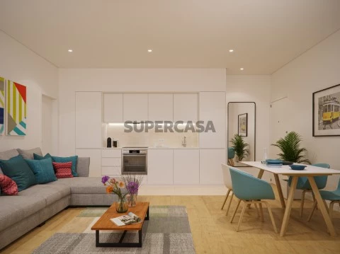 T2 Duplex na Graça com Vista para o Tejo e 2 lugares de estacionamento!