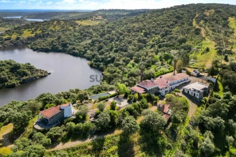 Casa Antiga T9 em Avis, Avis