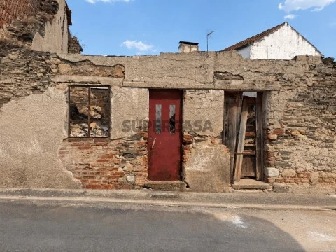 Terreno em São Facundo e Vale das Mós, Abrantes