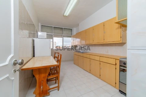 Apartamento T3 em Marvila, Lisboa