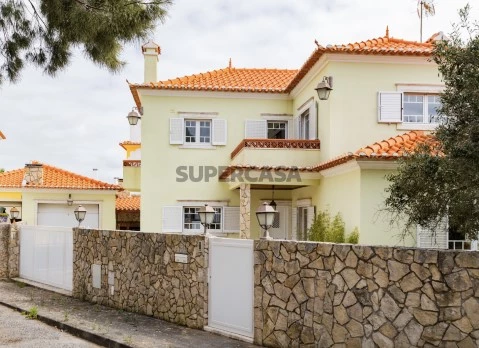 Haus 4 Zimmer Duplex auf Carvoeira, Mafra