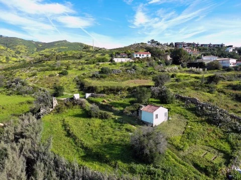 Terreno com ruina - Malveira da Serra (008)