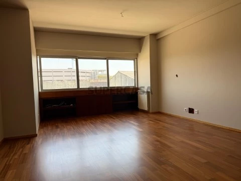 Appartement 2 kamers Op Rua Cândido da Cunha, Barcelos, Barcelos