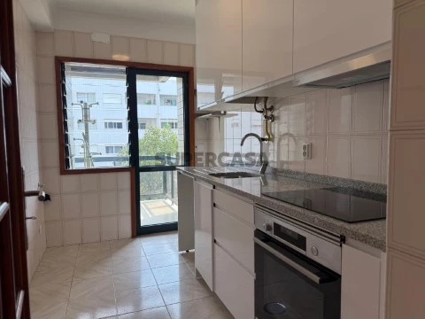 Apartment 2 Zimmer auf Rua Bartolomeu Dias, Arcozelo, Barcelos