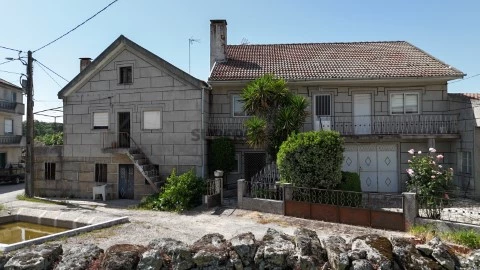 Moradia Isolada T5+3 Duplex na Rua Senhora de Fátima, Castanheira, Guarda