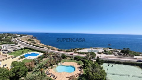 T3 Vista de Mar e Piscina, Cascais