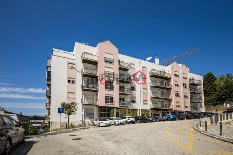 Apartamento T4 em Leiria, Pousos, Barreira e Cortes, Leiria