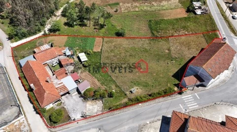 Moradia T5 em São Mamede, Batalha