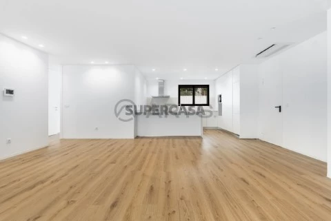 Moradia T3 em Ferreiros, Prozelo e Besteiros, Amares com Vídeo, Jardim