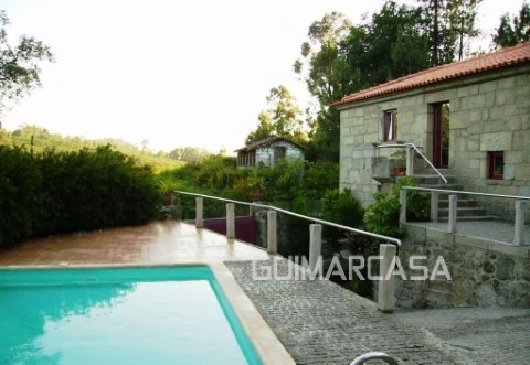 Casa Rústica T4 em Gonça, Guimarães