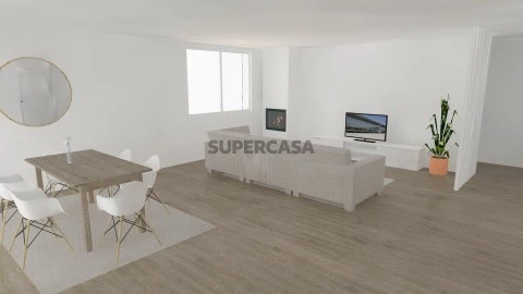 Apartamento T2 na Rua de Dom Sebastião, Constância, Constância