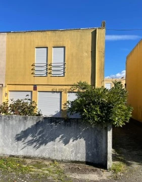 Moradia T3 na Rua Bento de Jesus Caraça, Ovar, Ovar