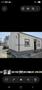 Moradia T2 na Rua Bairro Nova Brasília, Santa Clara, Lisboa