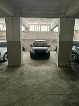 Garagem na Avenida da Dinamarca, Estoril, Cascais e Estoril, Cascais