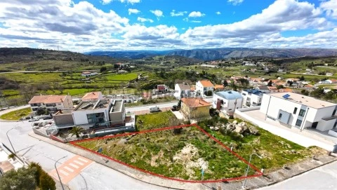 Terreno Urbano em Urbanização D'El Rei, Maçainhas, Guarda